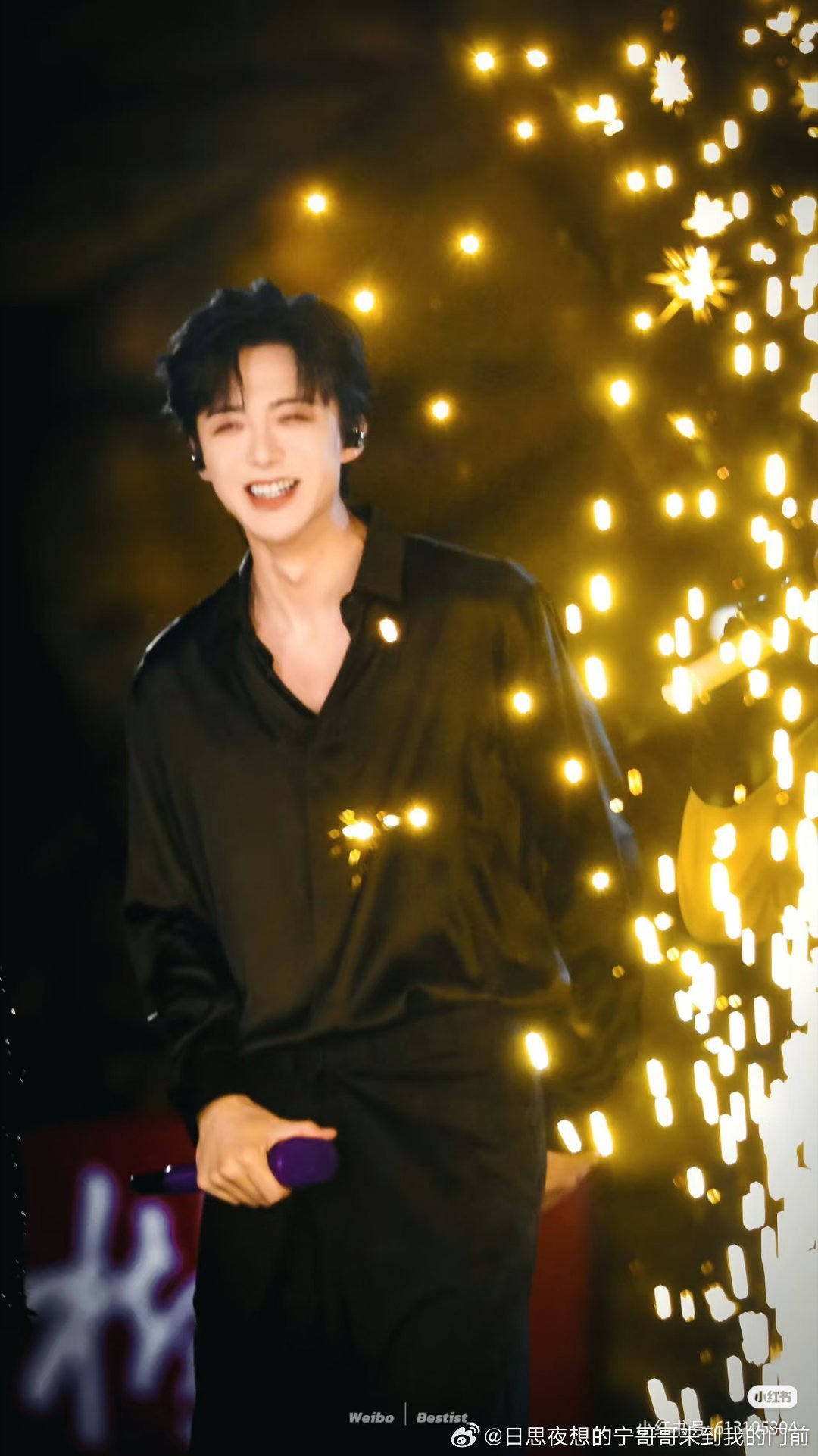 睡吧，今夜星光月色皆归你，我也归你，晚安！