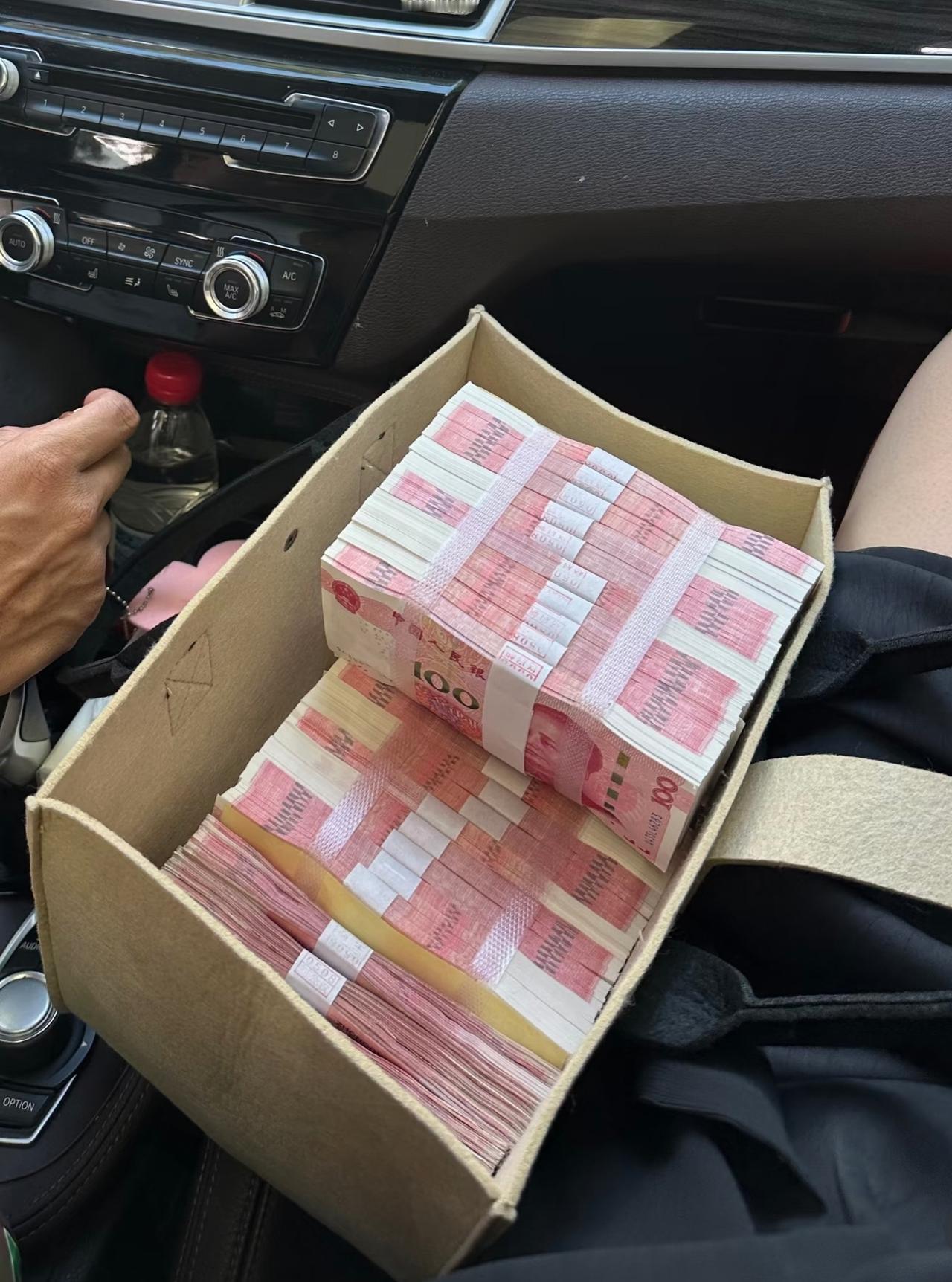 过来人奉劝大家一句话，
千万别被“30万存款定律”给害了
可能你不懂，30万存款