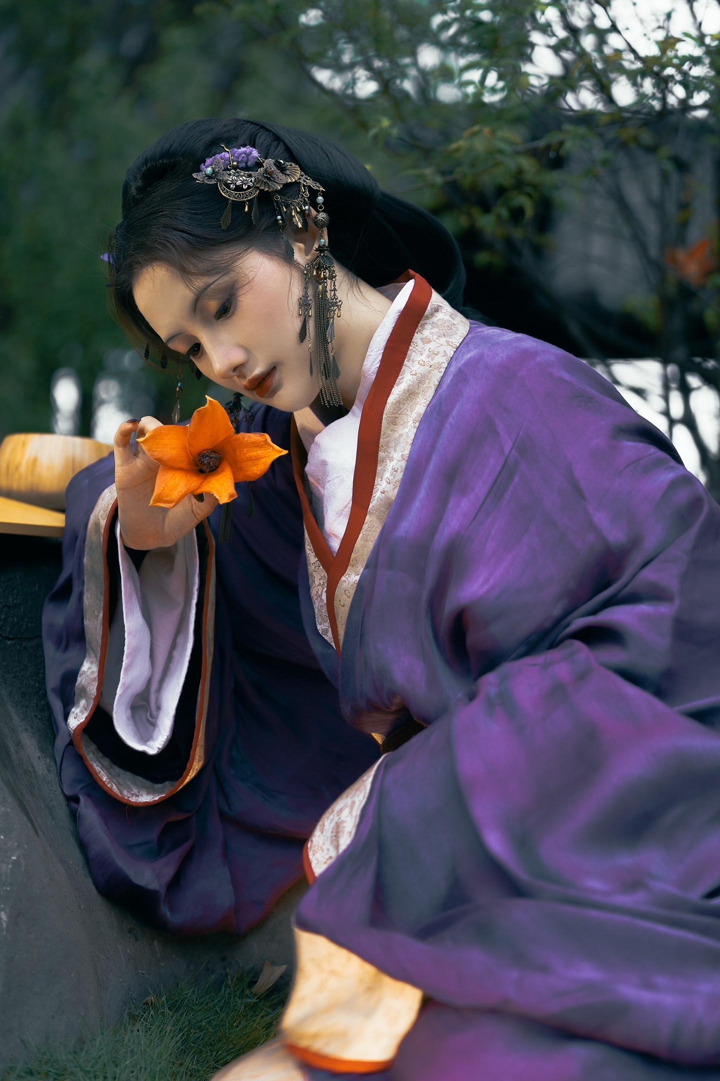 “人生长恨水长东”