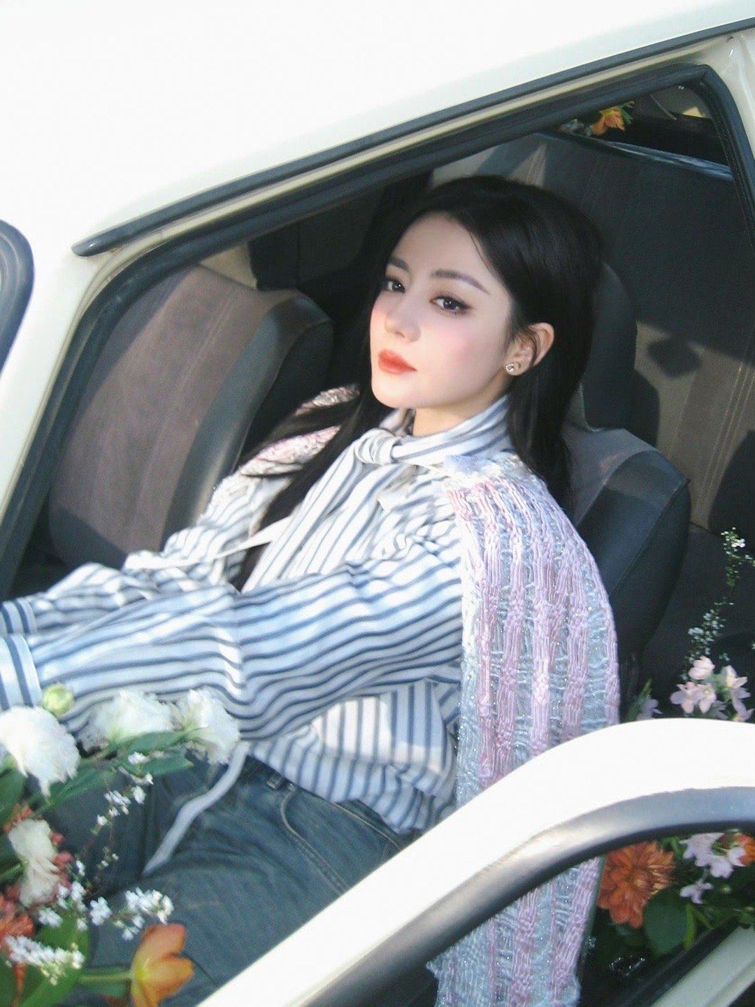 迪丽热巴工作室发声迪丽热巴缺席巴黎时装周 热巴第一时间挂念着粉丝真的让人好感动！