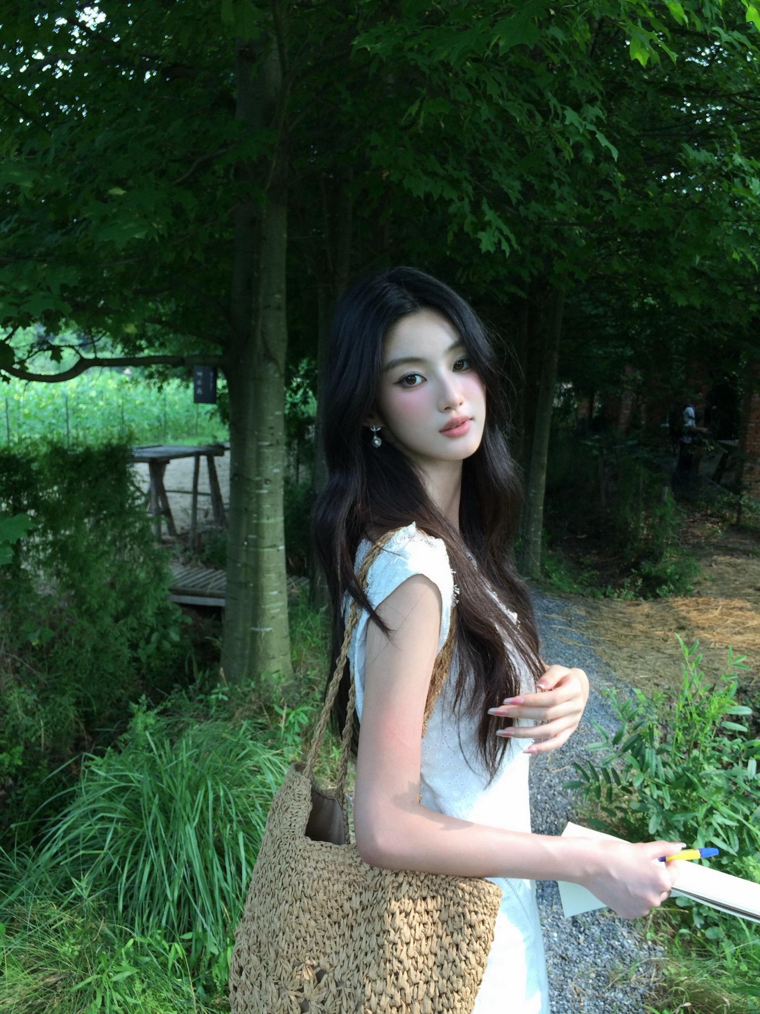 夏渐至。