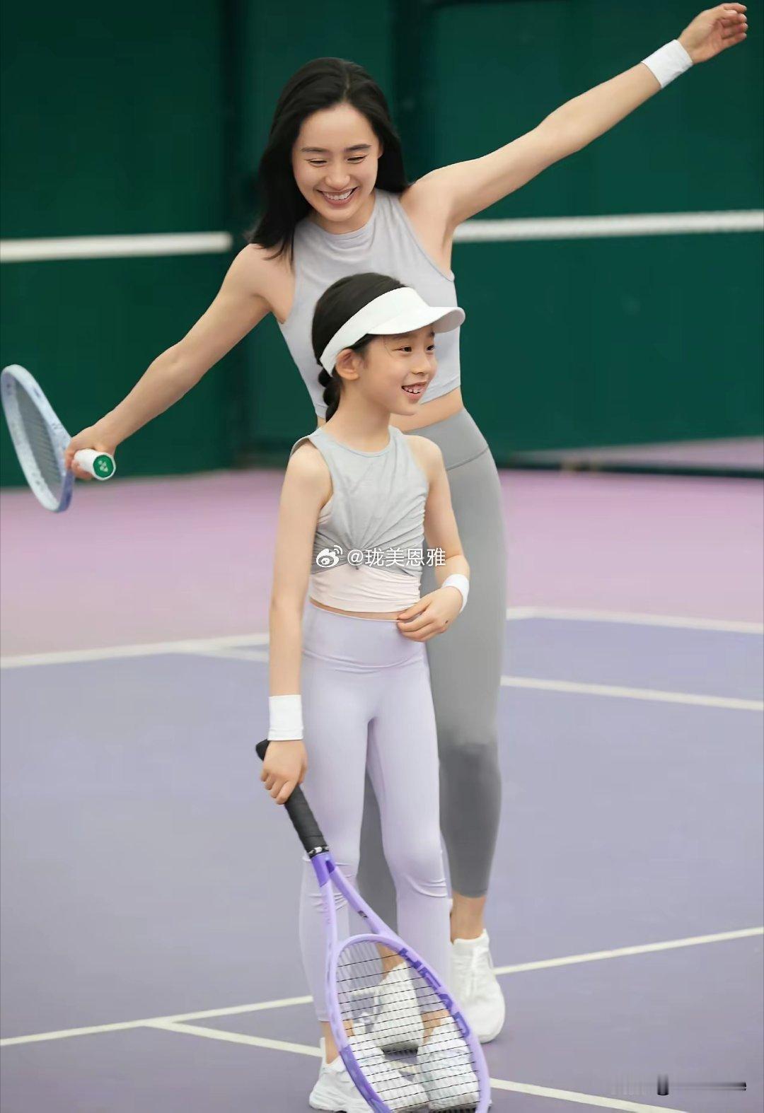 六一儿童节，演员王智与女儿亲子活动打网球在运动里享受陪伴，简单又美好 