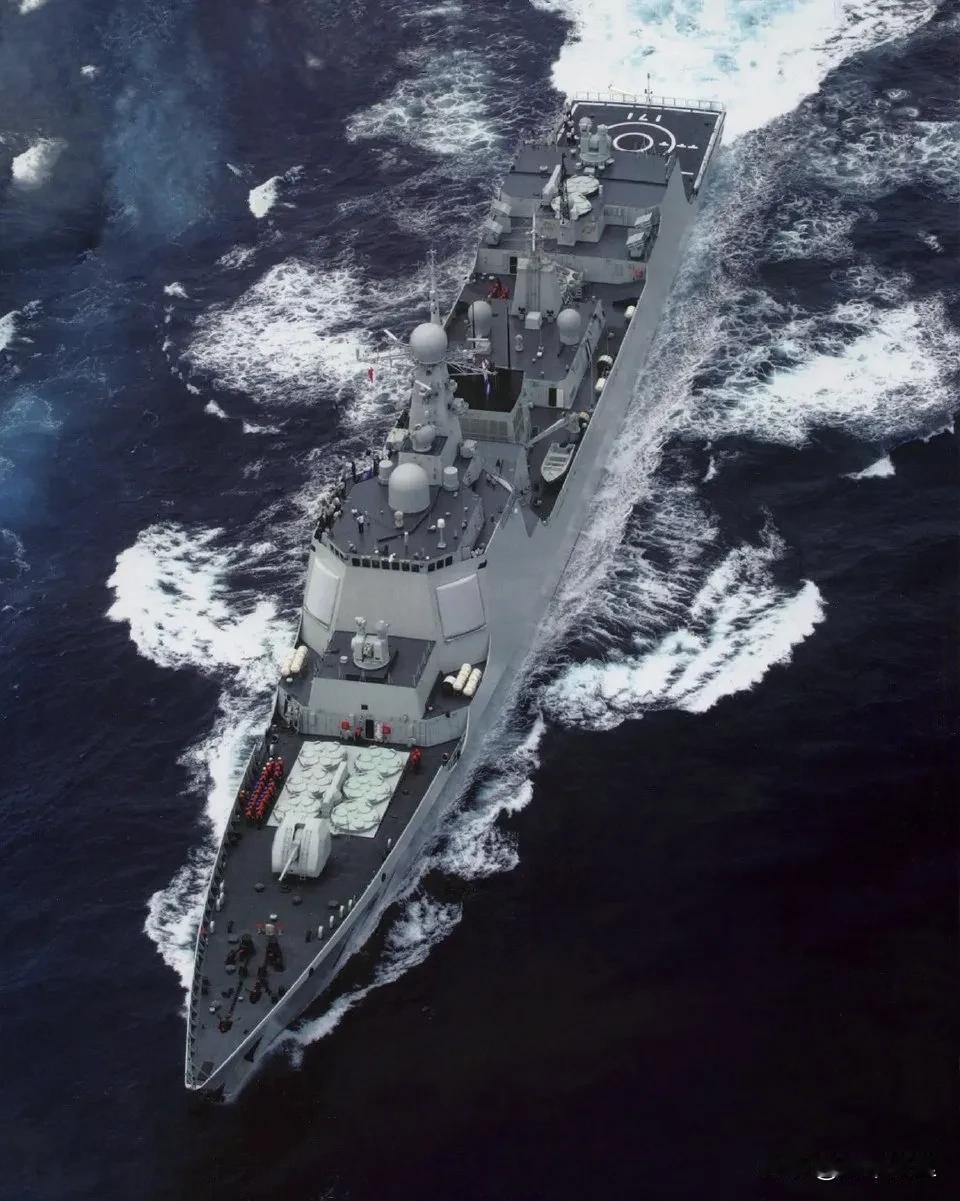 052C型驱逐舰，前后两个批次，合计建造了6艘，分别是：海口舰、兰州舰、西安舰、