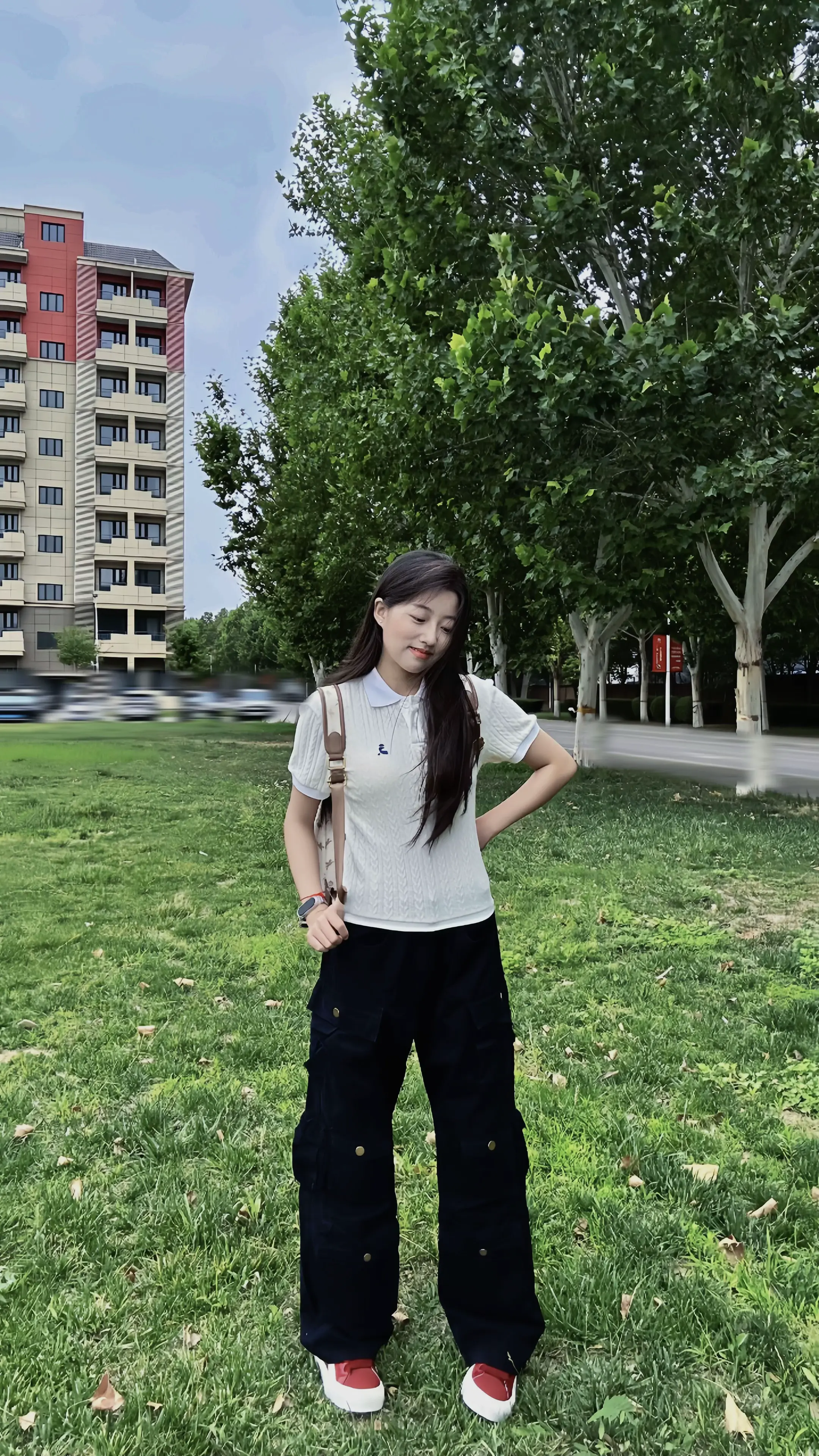 多花时间塑造自己，少花时间研究别人。