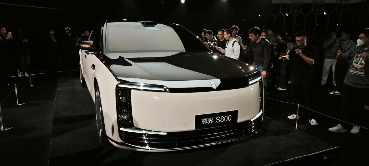 尊界S800发布会品完了，讲一下我对这台车的小小看法 对于现在的国产豪华品牌来说