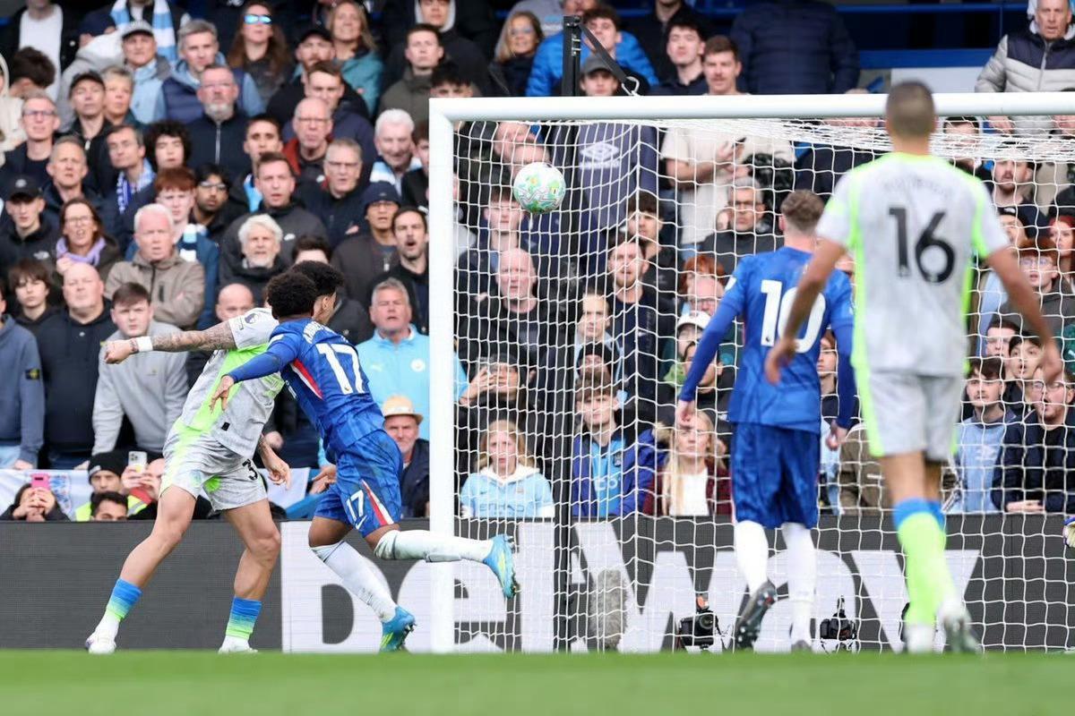 曼城三线9-0横扫三大豪门 全力冲击国内三冠王谁能想到，欧冠被皇马双杀的曼城，如