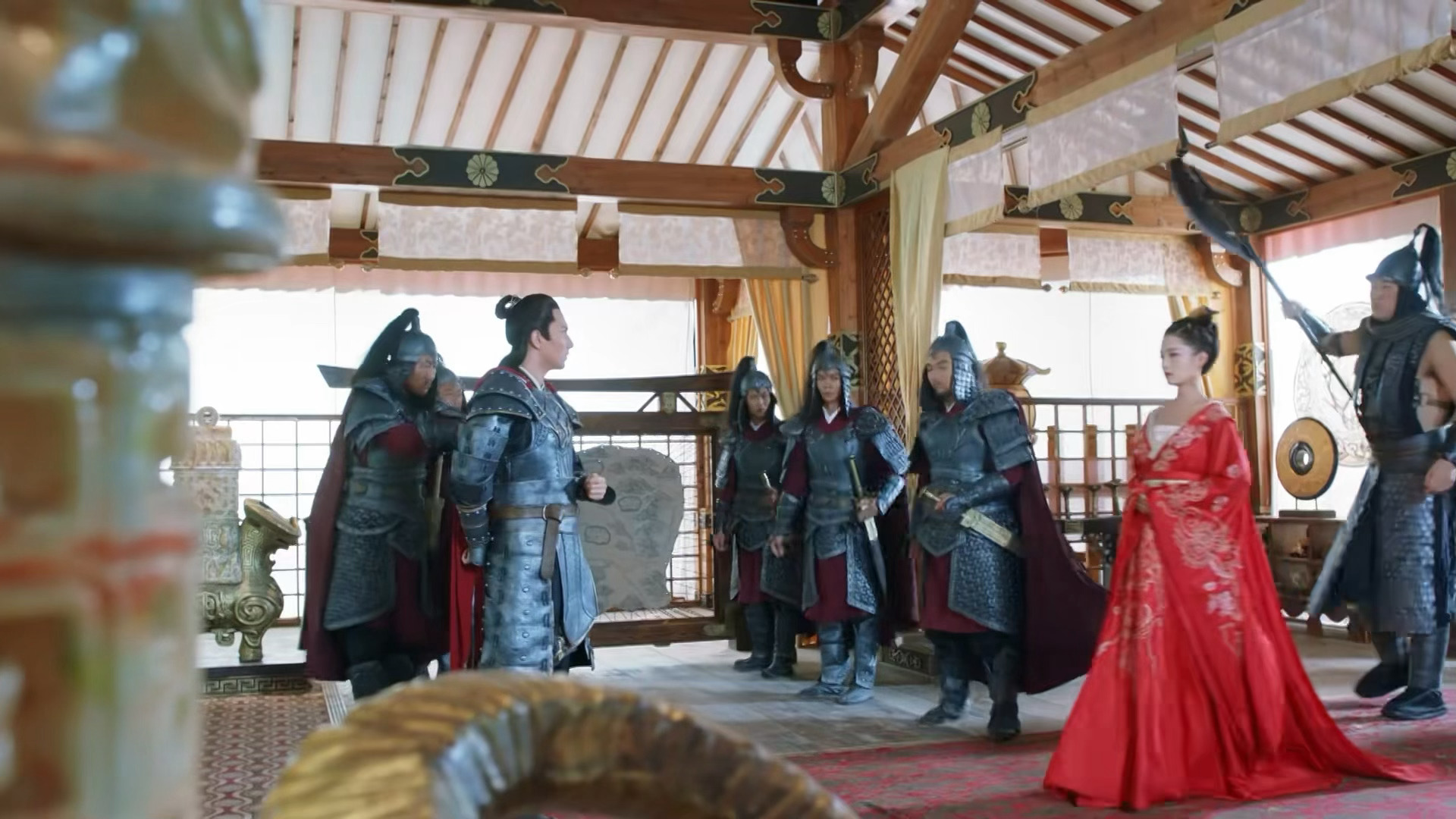 李沁新剧红衣登场梦回元淳 元淳的红衣是观众心里的痛，这次刘雪梅的红衣又让人揪心，