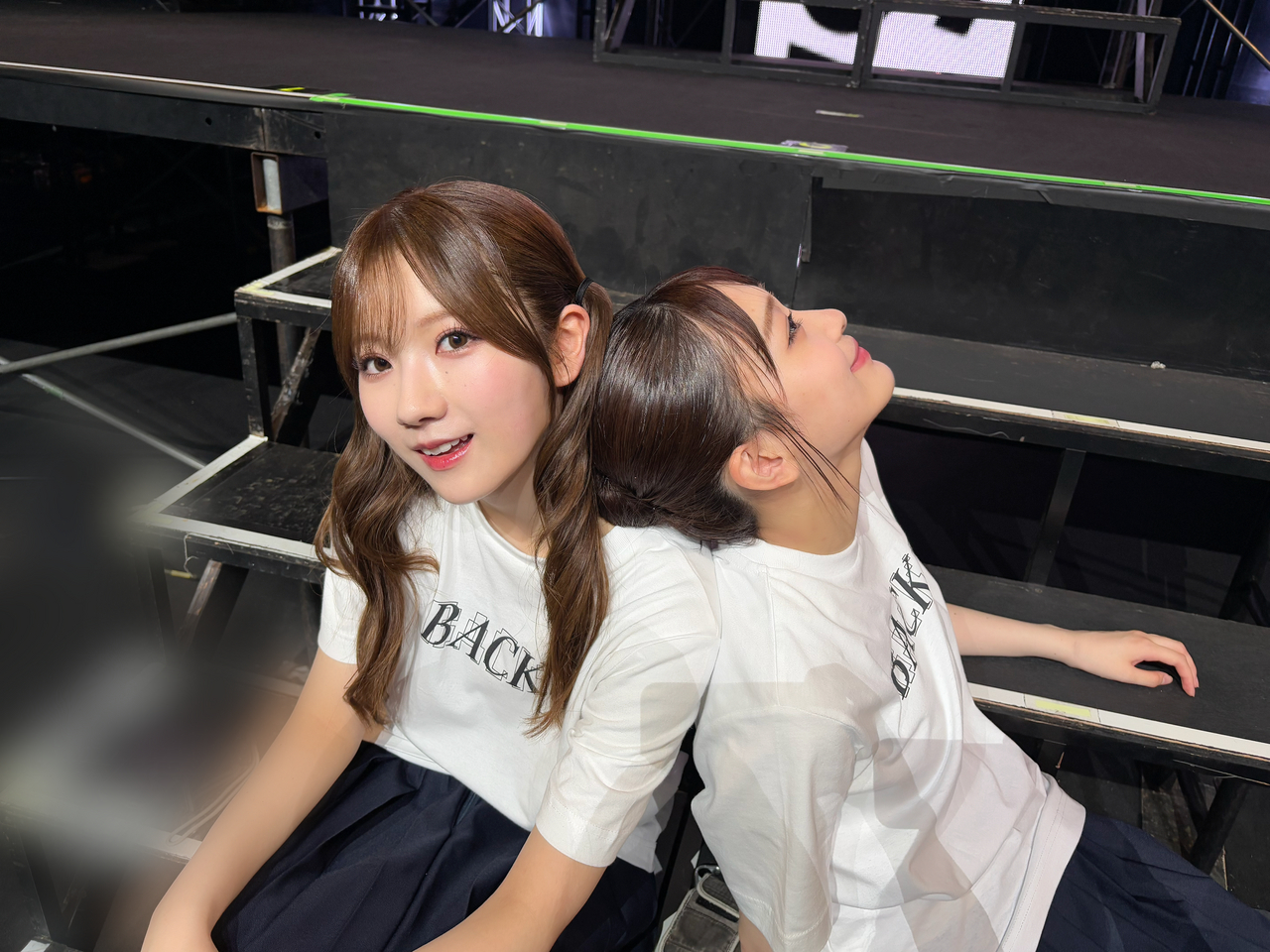 小島凪紗「お嬢と撮ったよ〜れいなはツインテールがいい！！！！！！って押し切りまし