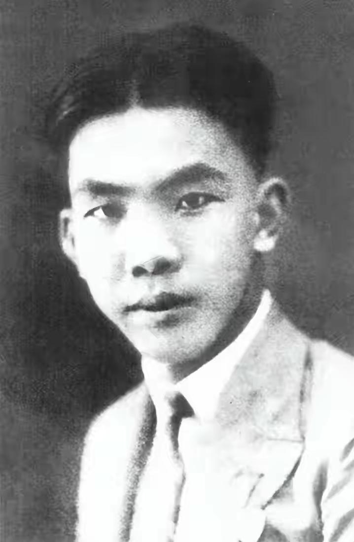 2004年沙飞被处决54年后，沙飞女儿拜访聂力：当年是你爸爸签的字。

那扇门开
