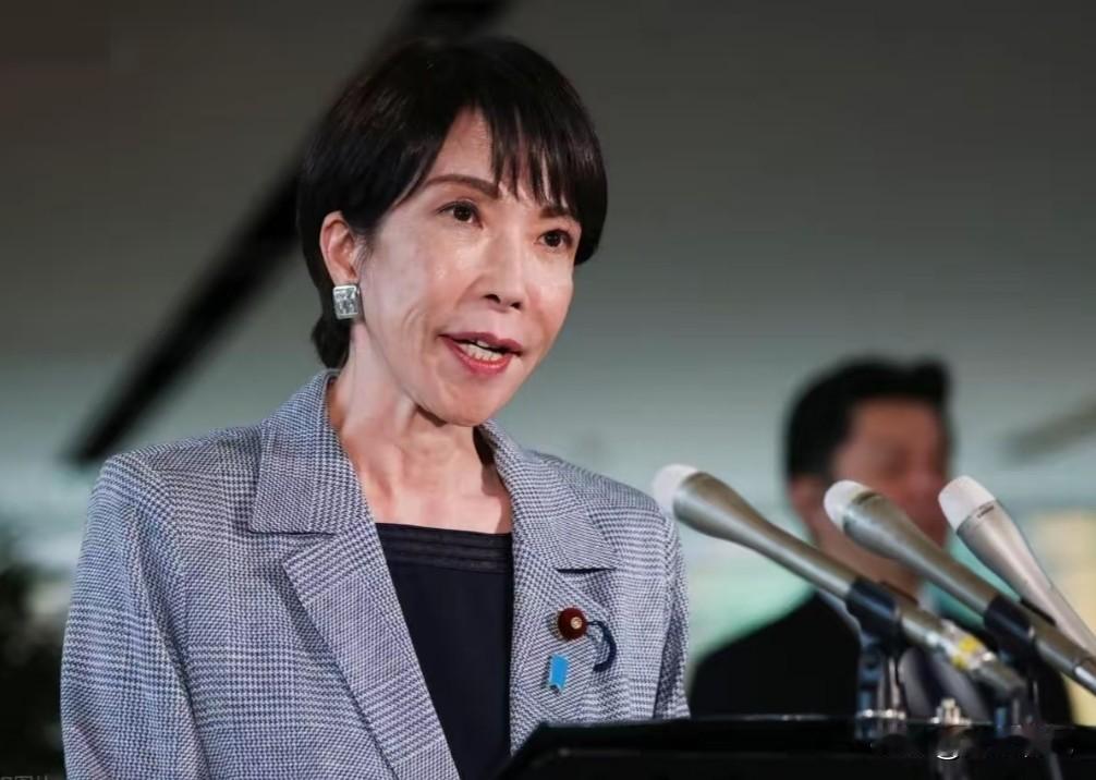 日本这次彻底回不了头了！
 就在昨天！日本突然毫无征兆地向全世界抛出一枚“重磅炸