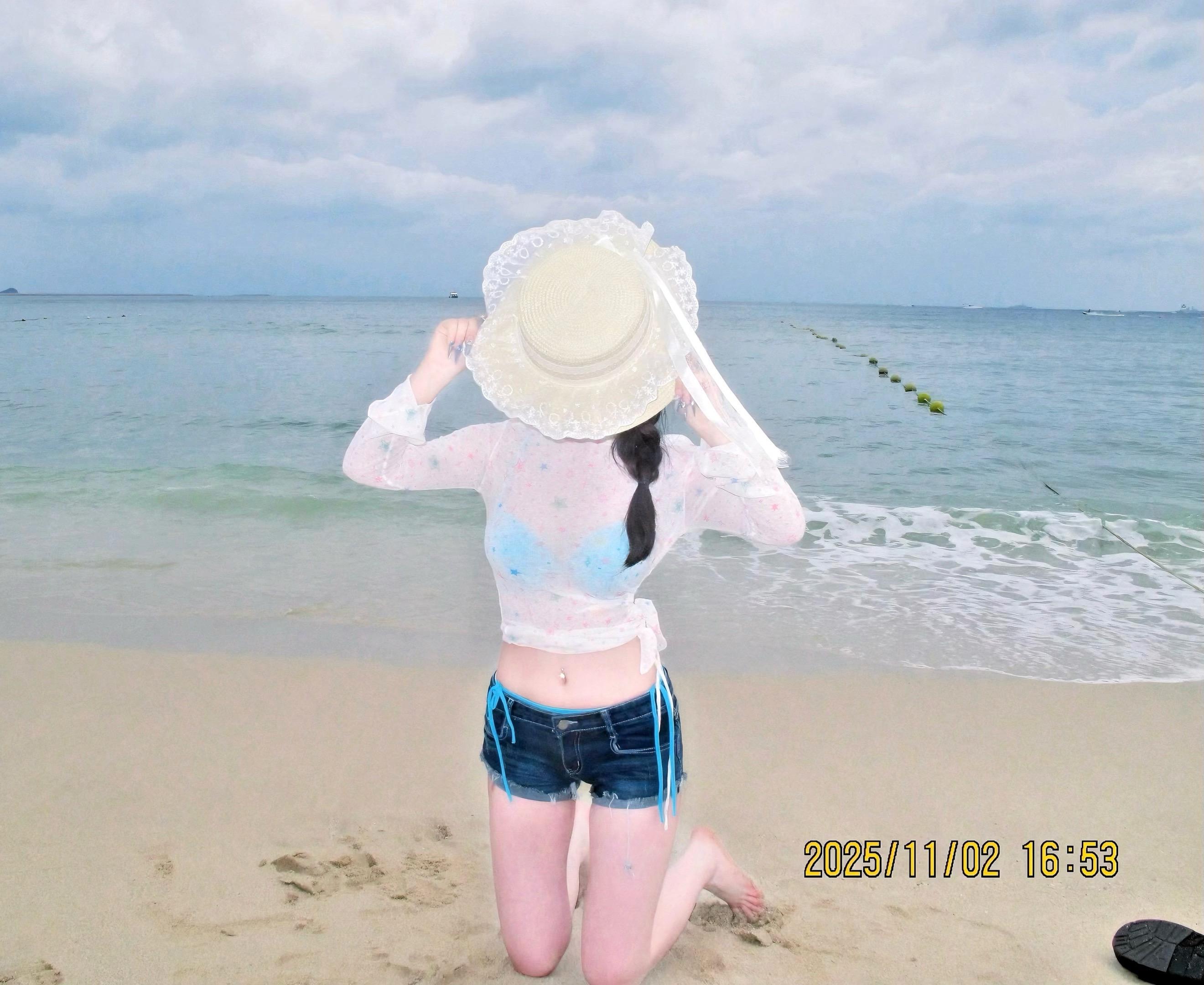 📍𝑺𝒂𝒏 𝒀𝒂｜西岛🥥🌴 🌊  。没人告诉我跪沙滩上...