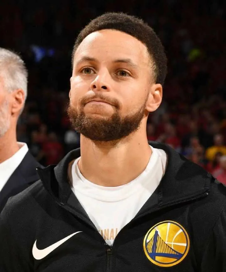 科尔：库里已经参与全部训练，预计还将缺席接下来对阵马刺和骑士的比赛！库里