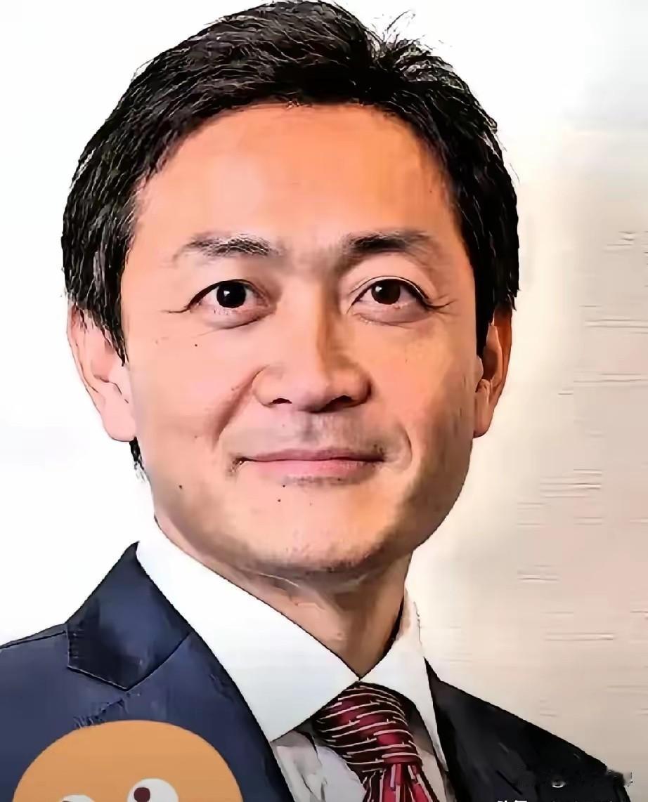 就在刚刚
日本在野党开始联手了。
玉木雄一郎很可能成为下届首相。
几个反对党商量