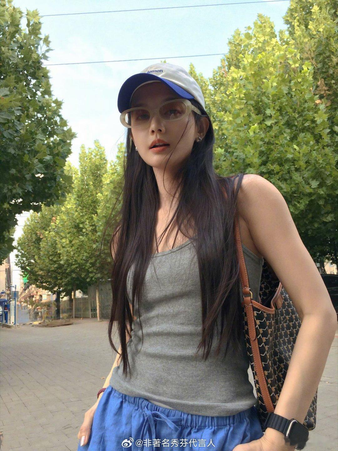 李一桐手臂肌肉线条女子推理社搞快点我要看姐姐 