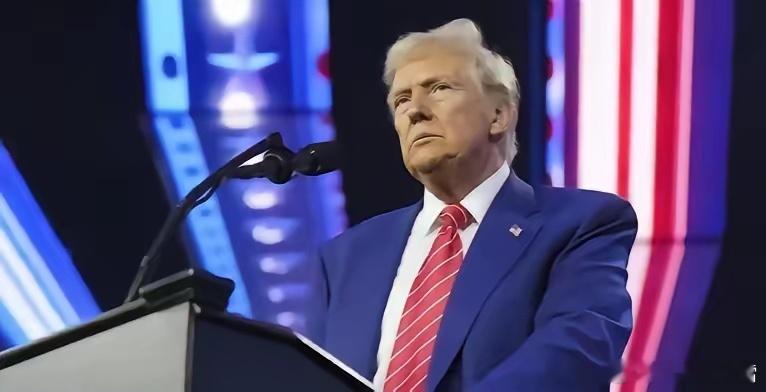 当地时间11月27日感恩节，美国总统特朗普发文宣布强硬移民政策，称将清除无法为美