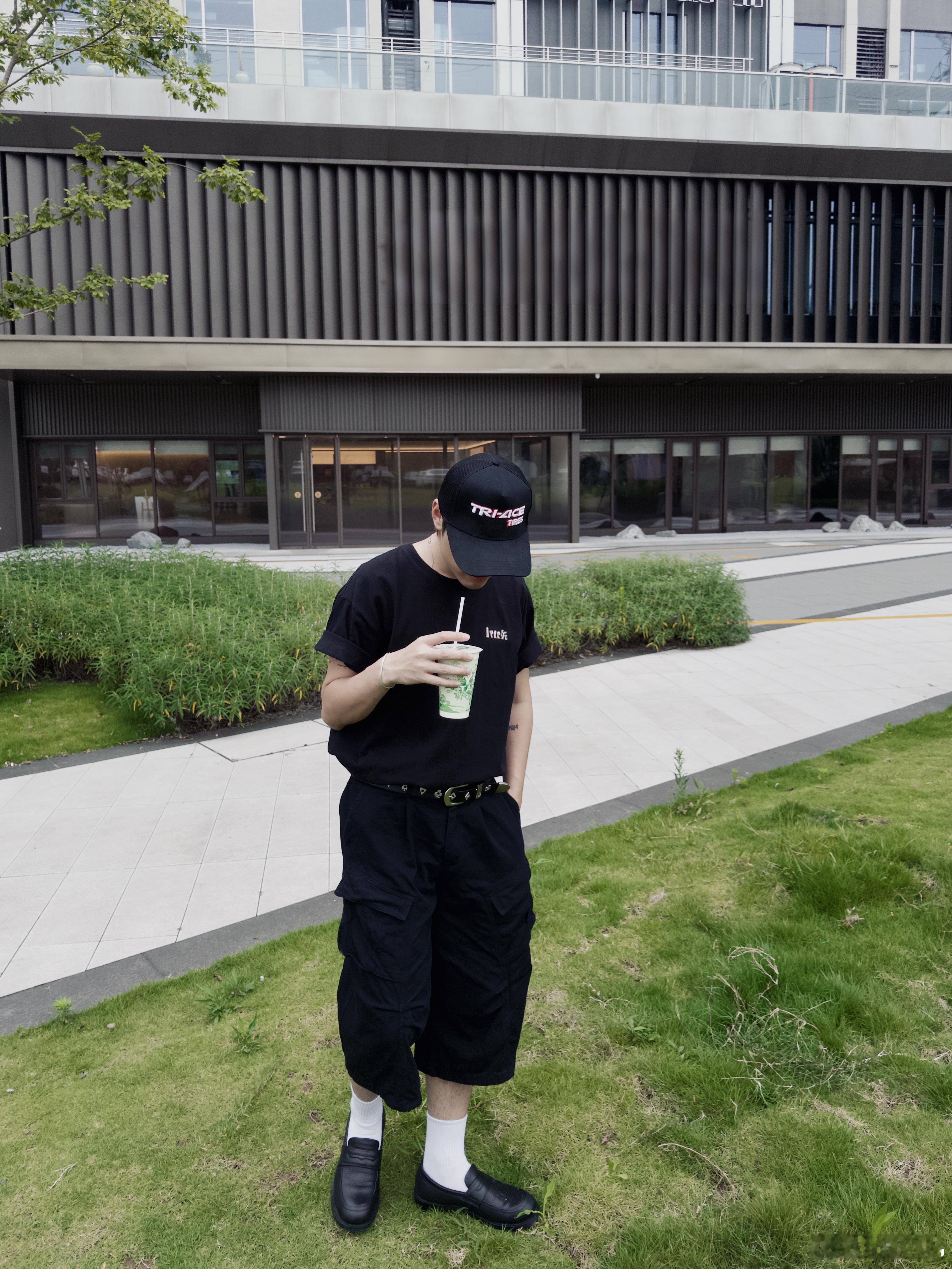 靠自己是没有用的 我都是靠老天保佑 