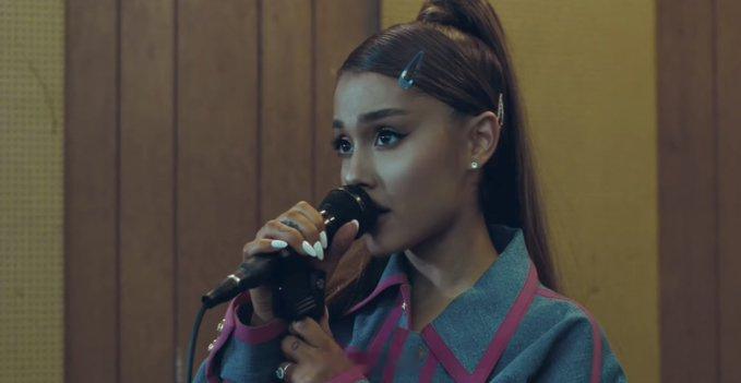 TroyeSivan 8年前，Troye Sivan 发行了与 Ariana G