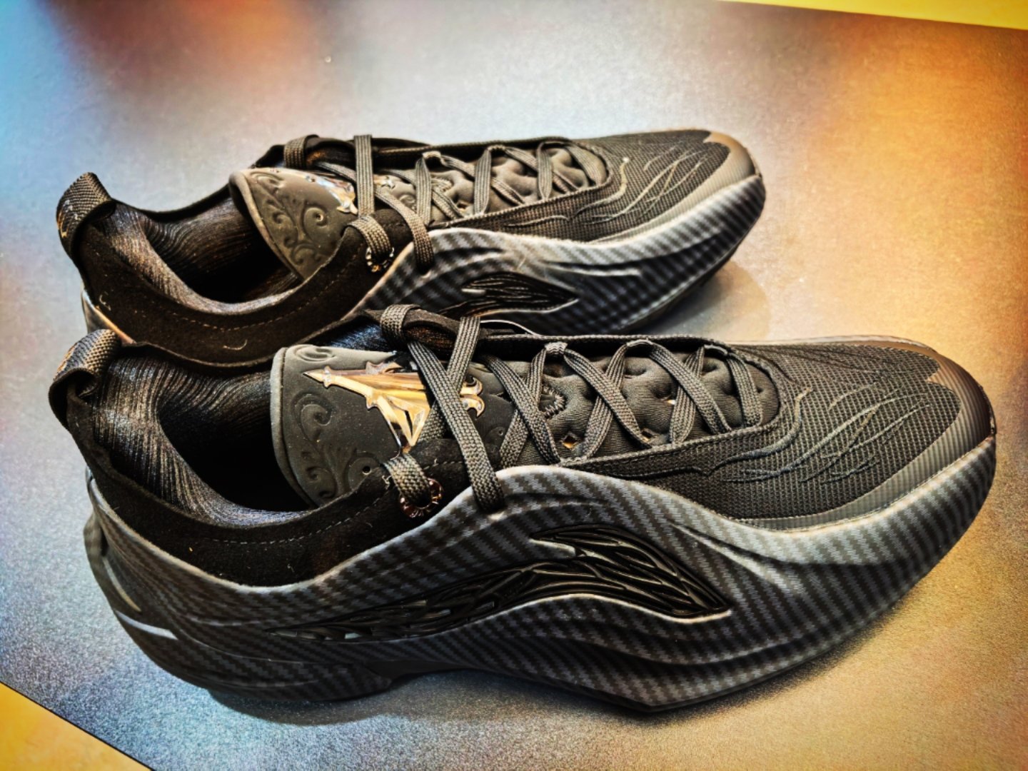 我的JB4已到位‼️纯黑配色，带点社会李宁篮球 ​​​