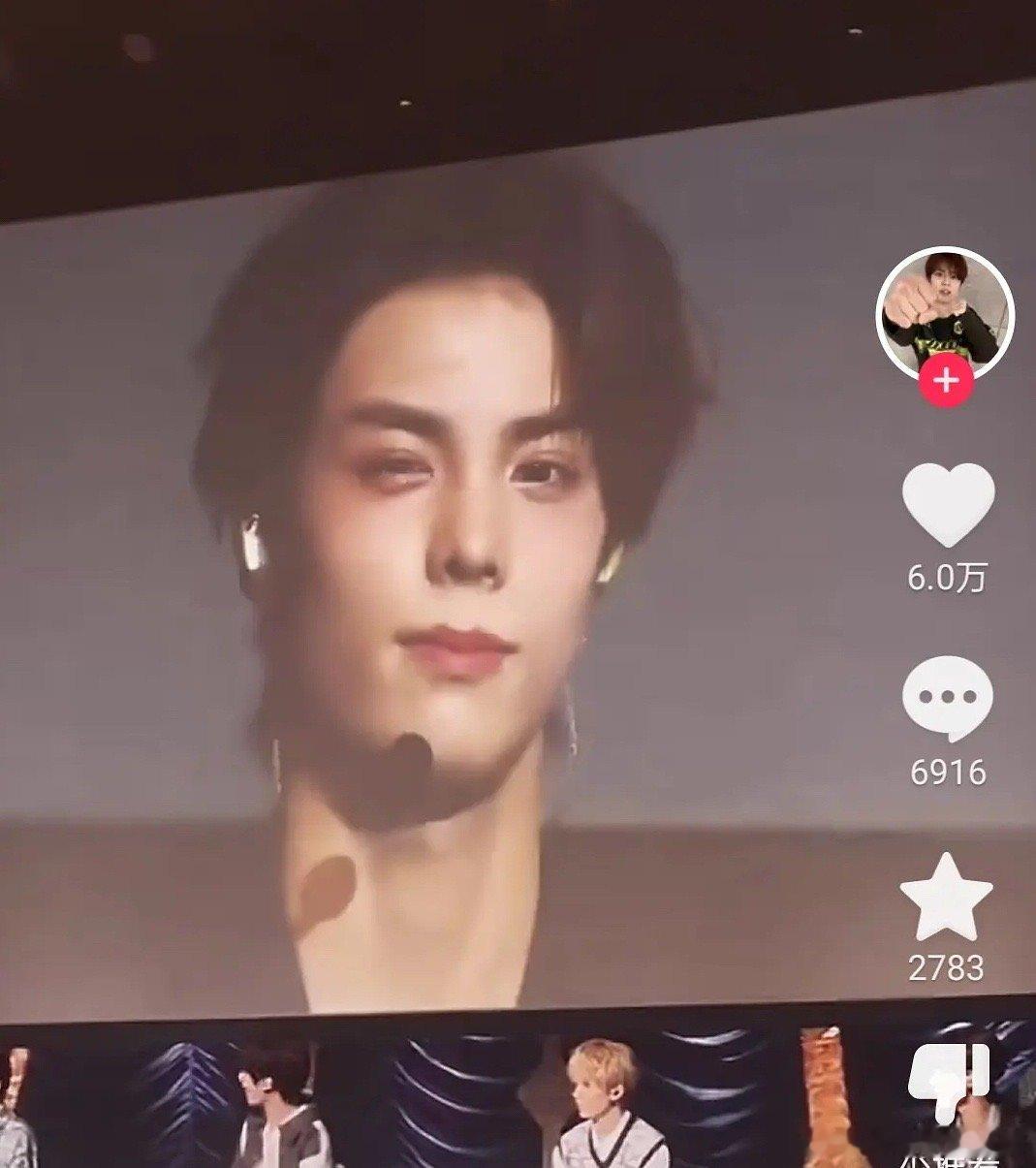 这是王鹤棣韩国分棣吗，这也太像了 ​​​