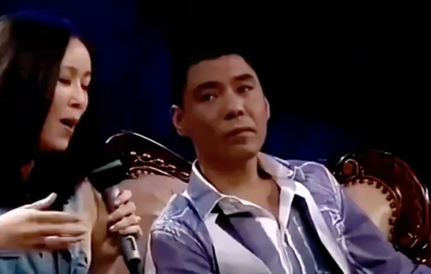 1994年，屠洪刚给那英打电话说“英子，借我5万块钱，急用”，那英问“干啥用呢”