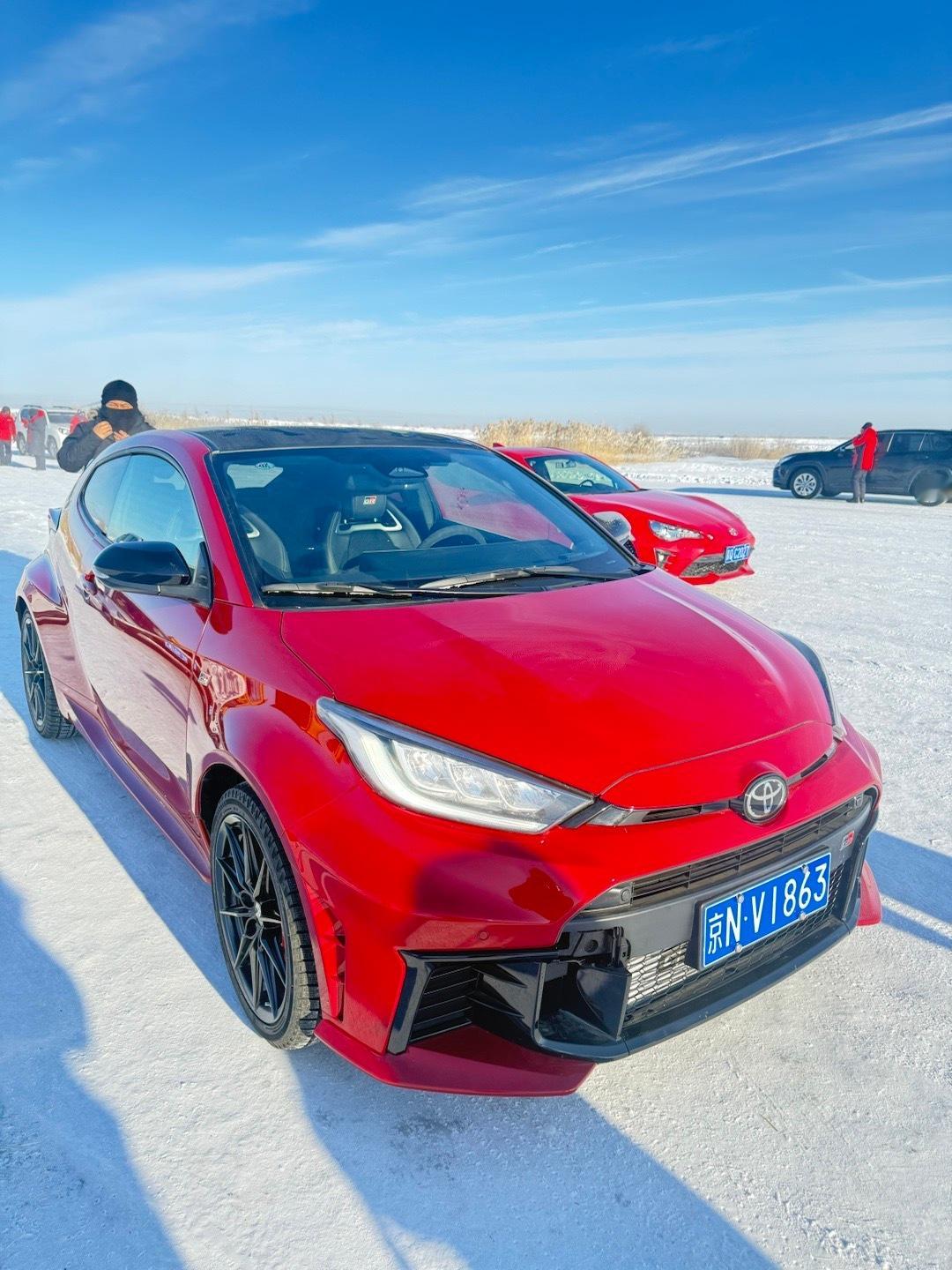 激情驾驶的一天，kuku一顿漂移，这几条赛道都是非常经典的WRC赛道复刻版，方向