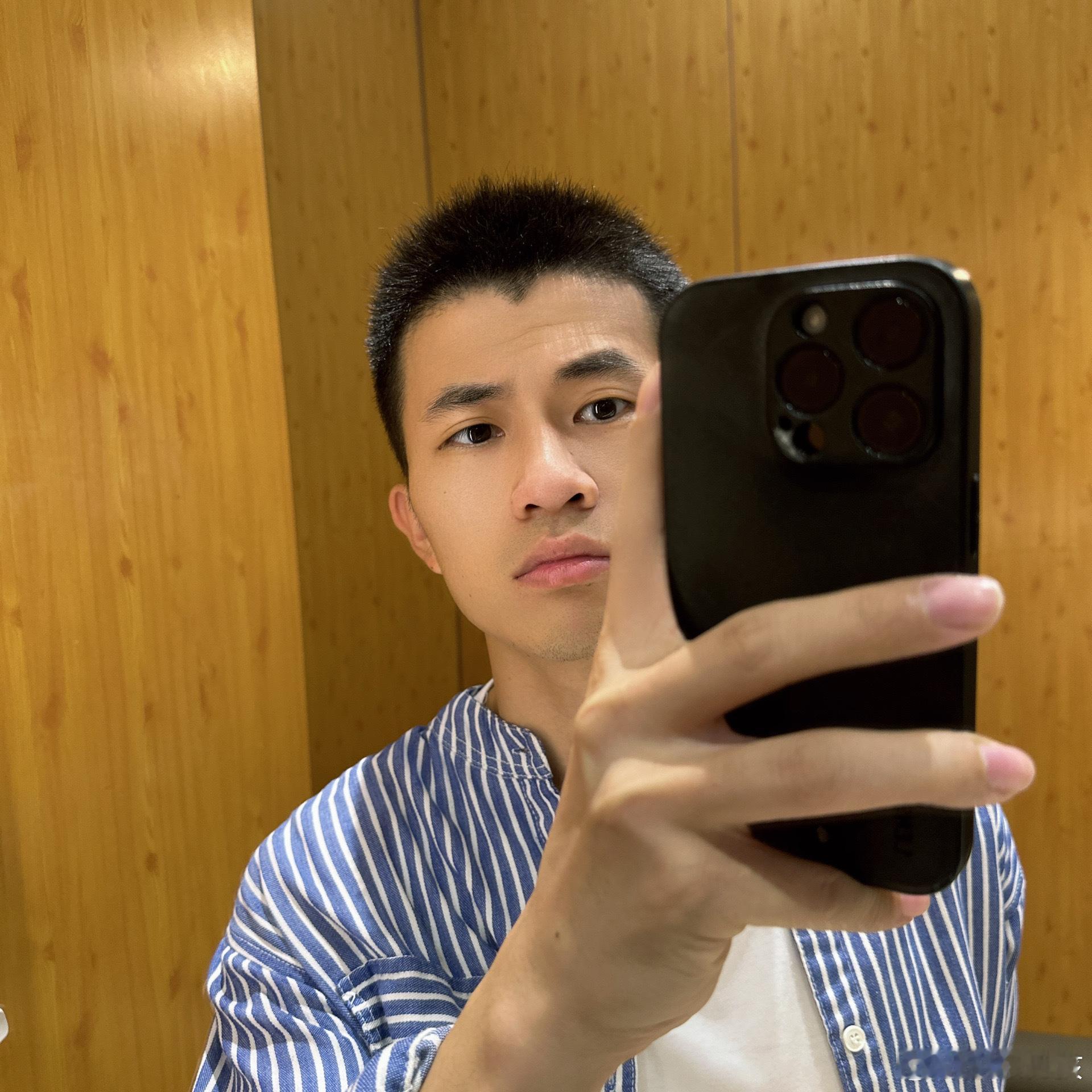 炸毛的寸头叫？｜[污]杂粮记摄影工作室 ｜我的日常plog ​​​