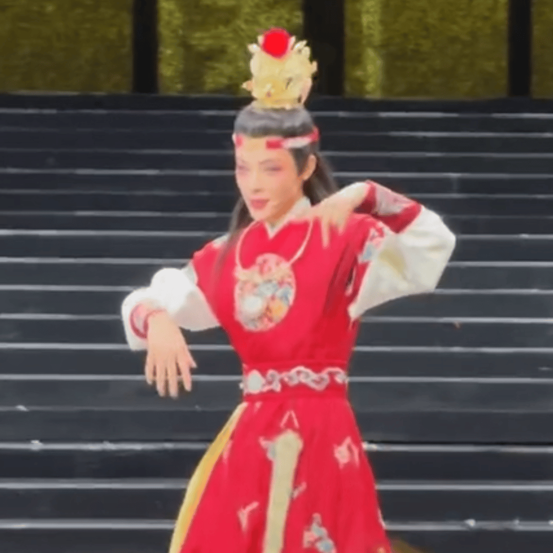 陈丽君  