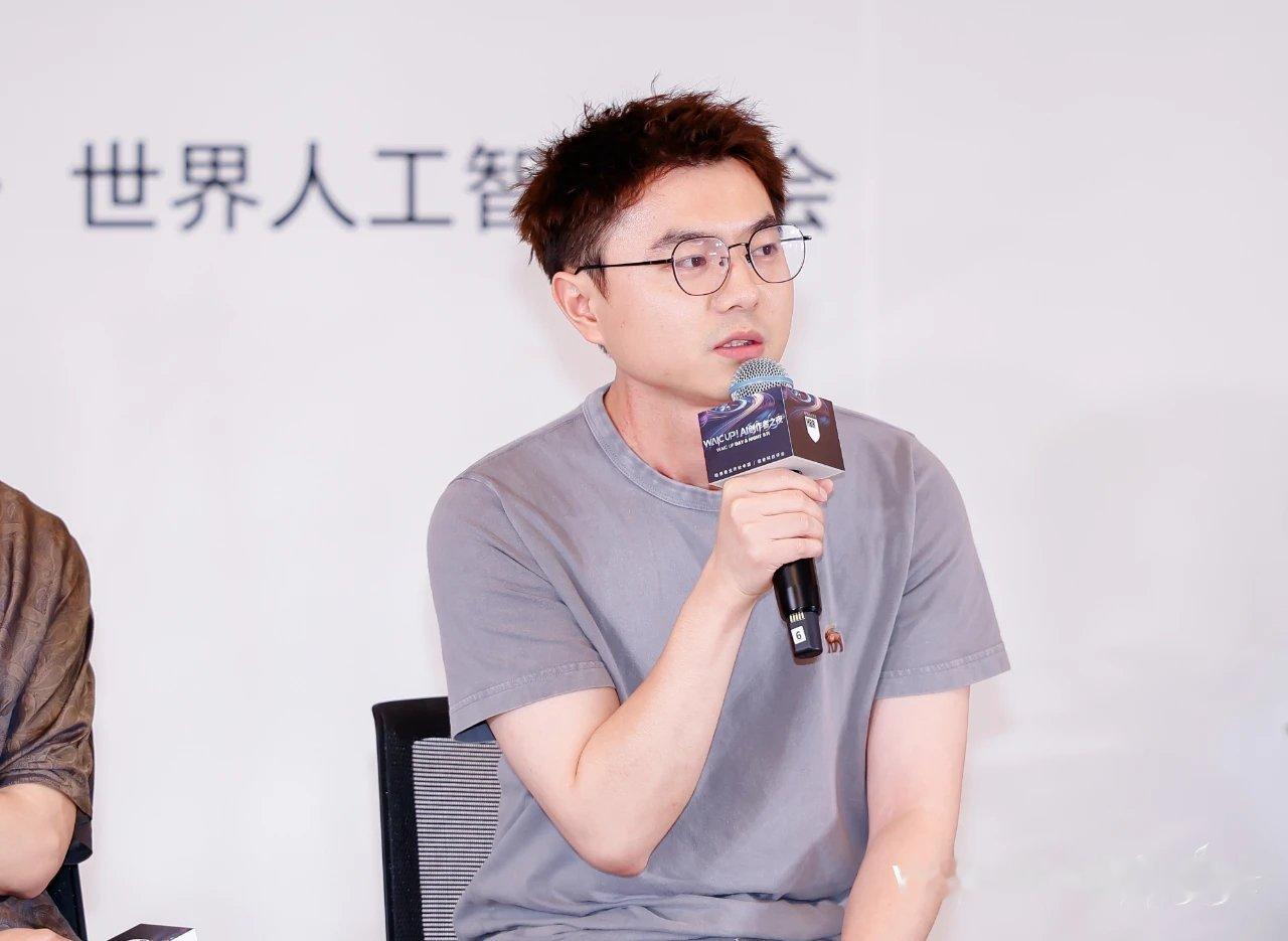 郭靖宇提出未来影视行业四类核心人才，包括原创IP编剧有灵魂的导演懂AI的技术创作