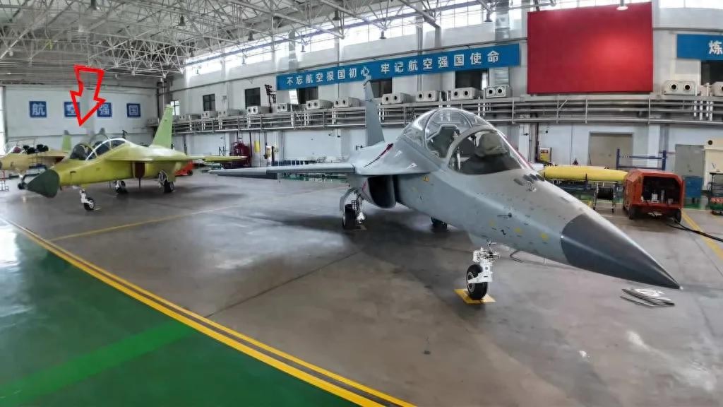 “超级小黄蜂”试飞，进化的L-15瞄准新市场