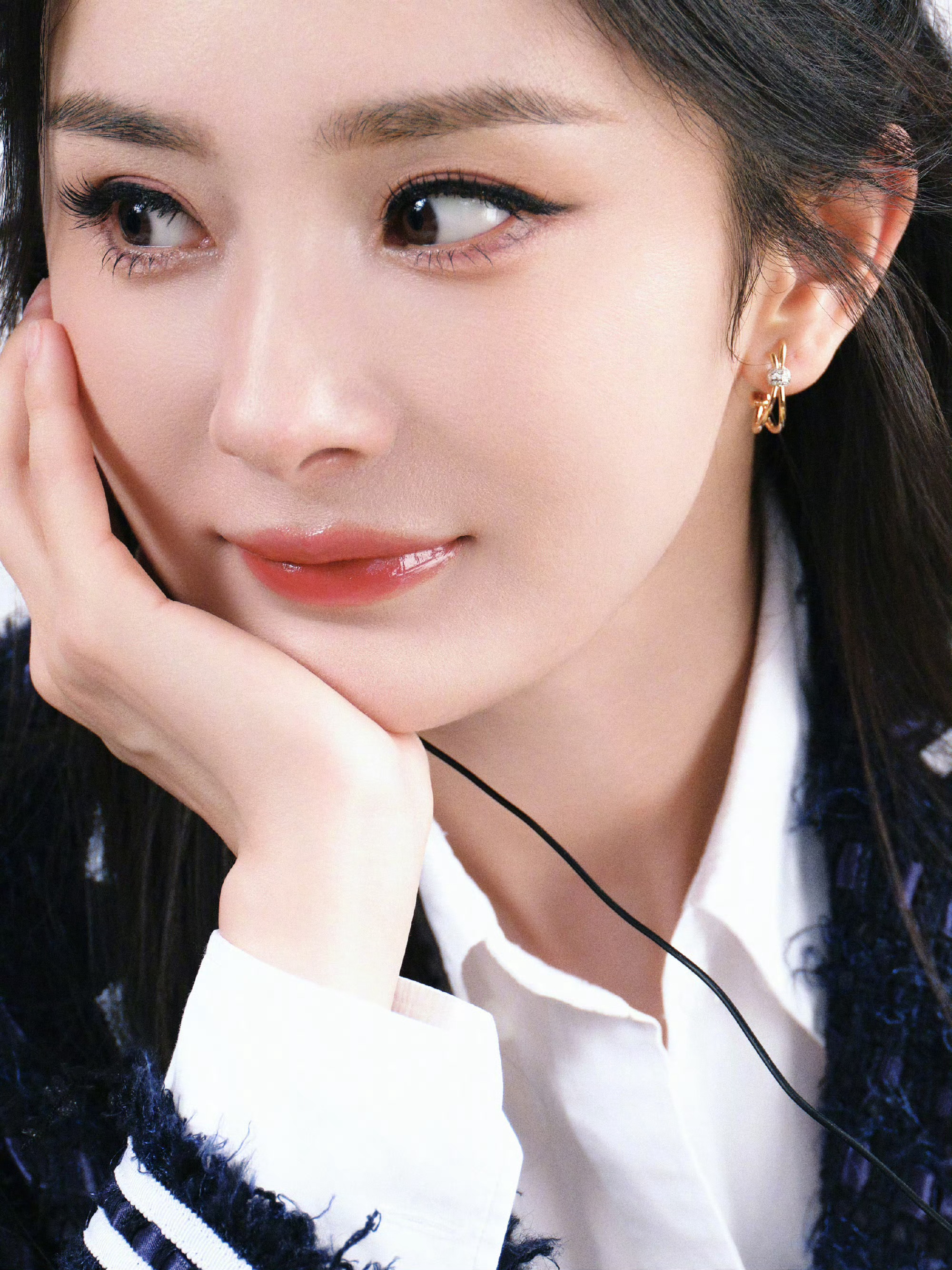 学姐杨幂好美啊，好想和姐姐做同桌！