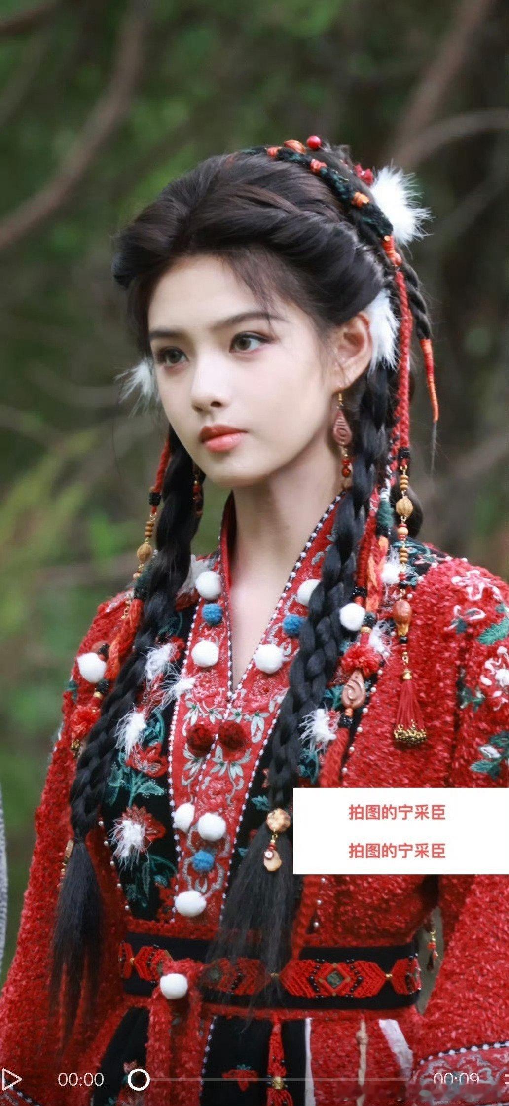 艾米进组几天瘦了一大圈可是女孩真的好美 