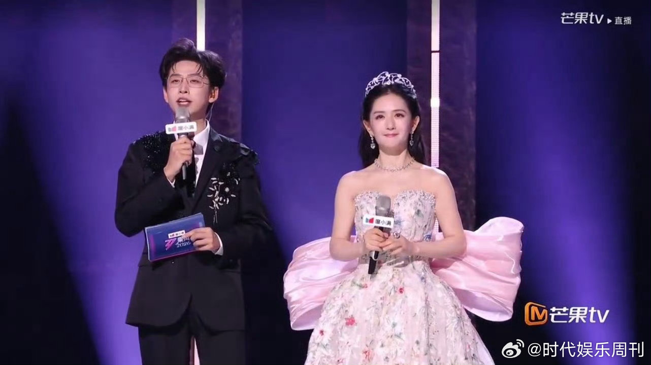 乘风直播按时下班浪姐排名乘风2026 初舞台直播竟能“准时打卡下班走人”？谢娜齐