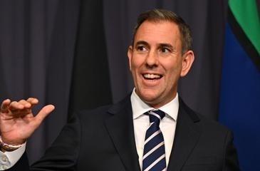 澳国库部长：美国想摆脱中国稀土，愿效“犬马之劳”

澳大利亚国库部长吉姆·查默斯