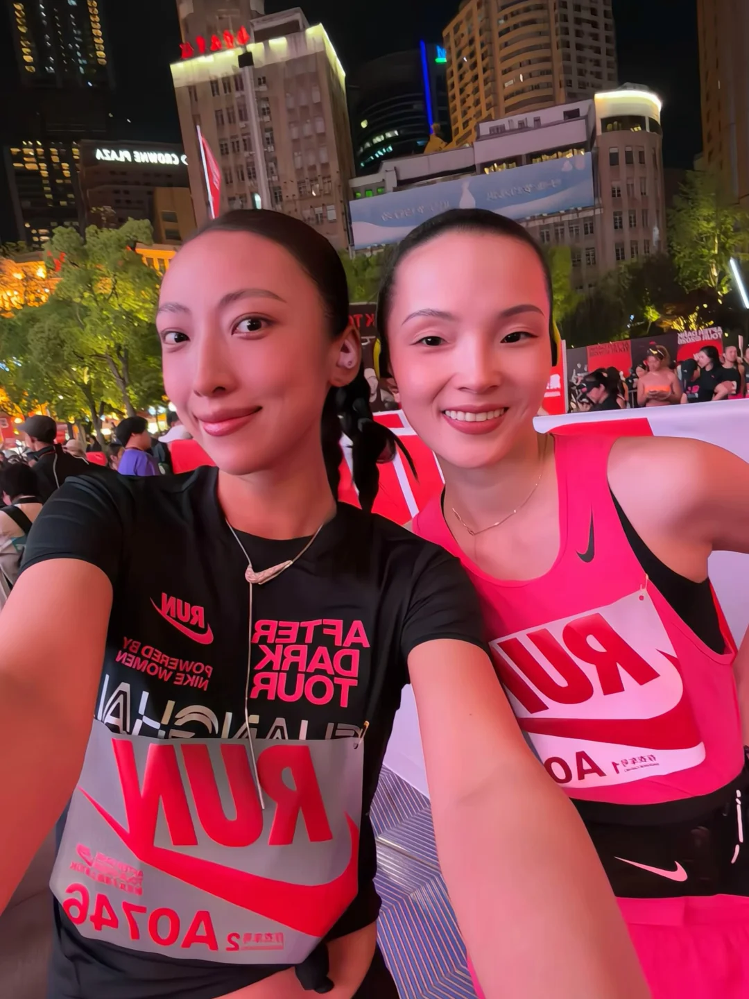 这个世界还有很多女生在争取“夜跑自由”