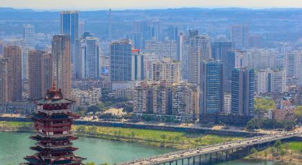2026年内江师范学院的录取，咱们参考2025年的真实数据。在四川省内，历史类本
