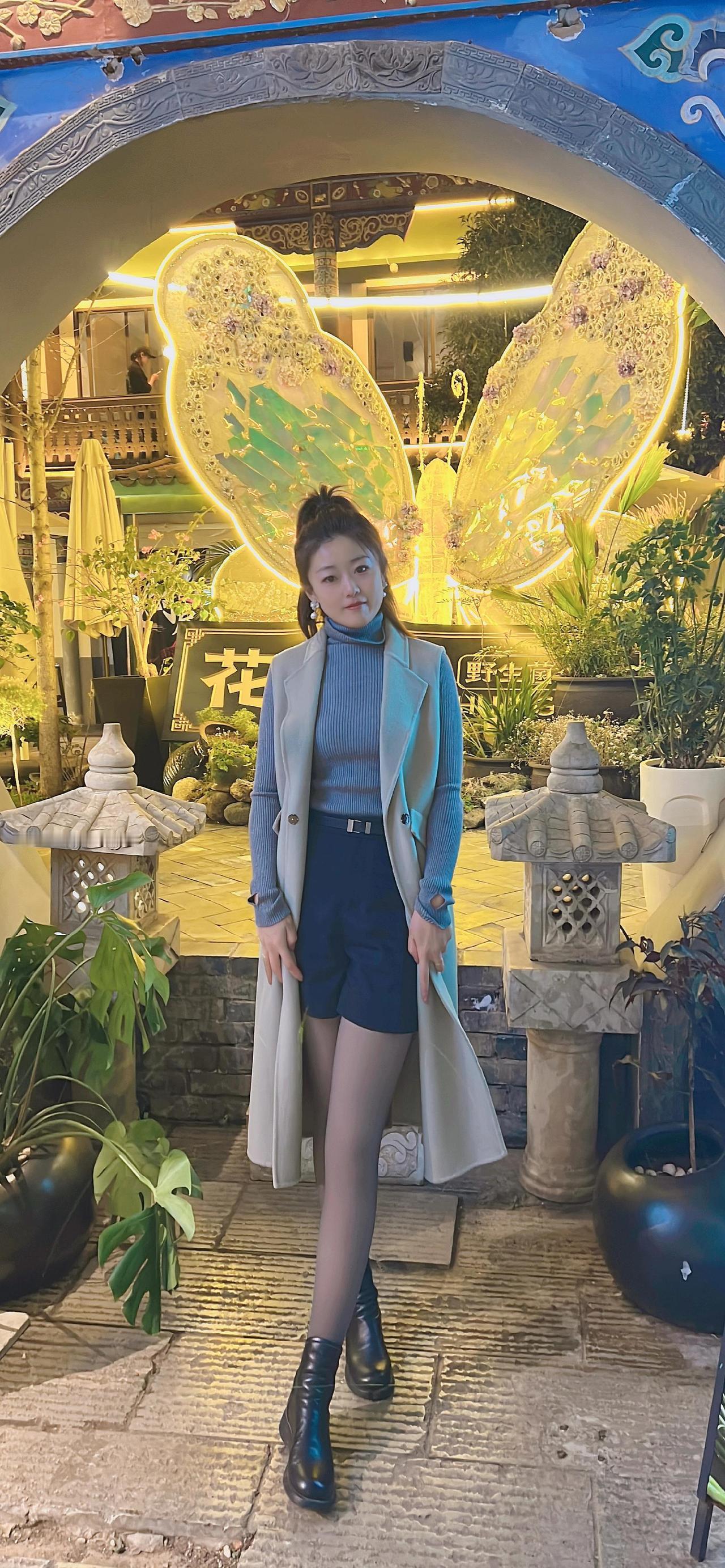 满眼都是你的人才配的上你的爱，让你开心的人才是对的人