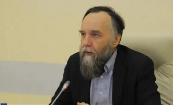 普京犯的错，中国绝不能再犯！“俄罗斯国师”杜金提醒中国：一旦决定武统，千万别再犯