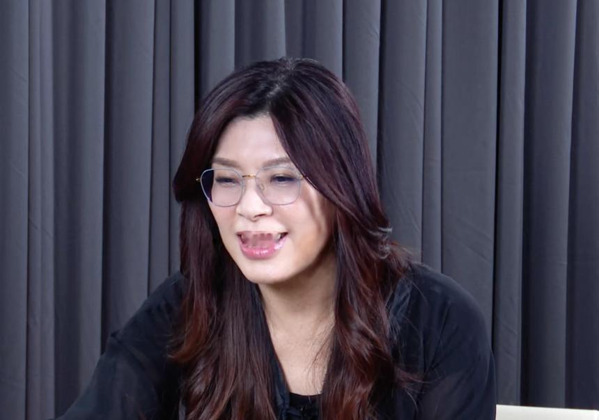 不聊虚的！
郑丽文被围剿，
还能突破重围！


郑丽文这次，
数据涨得有点快。