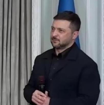 乌克兰明白了，都以为俄罗斯背后站着的是伊朗、朝鲜，谁能想到，真正撑住俄罗斯的，反