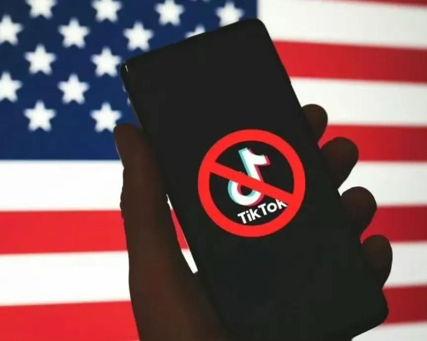 美最高法支持政府对TikTok强迫出售令 北京时间1月17日23点，美国最高法院