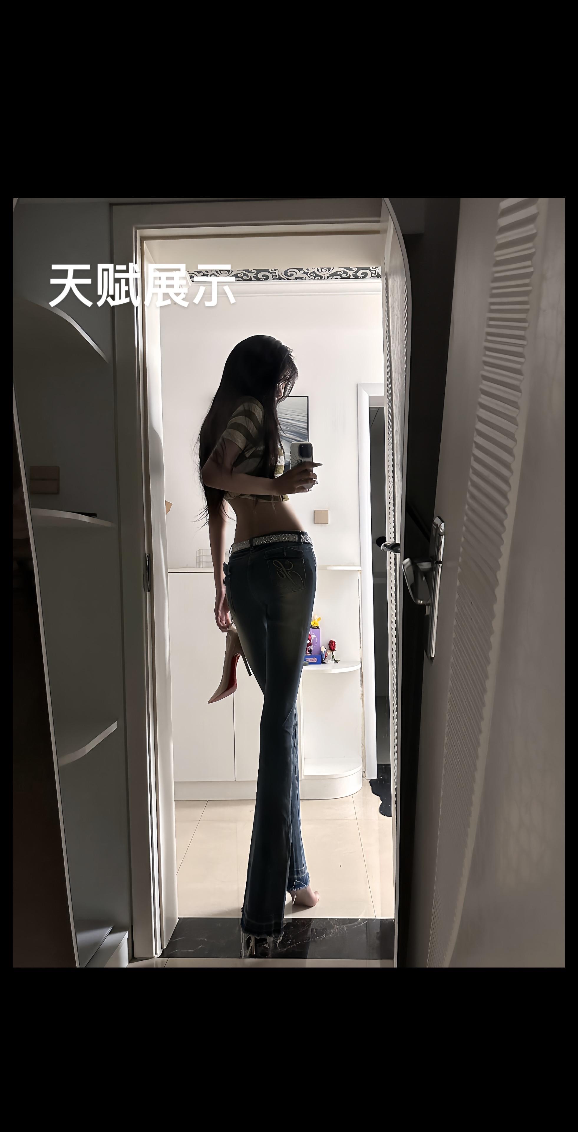 低腰裤配高跟鞋不懂的有难了