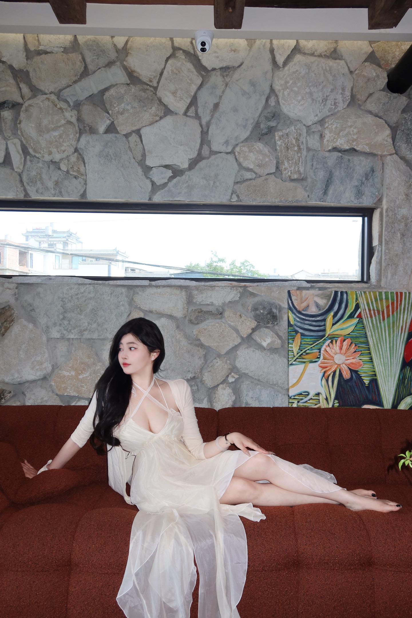 夏风拂过，爱意肆起