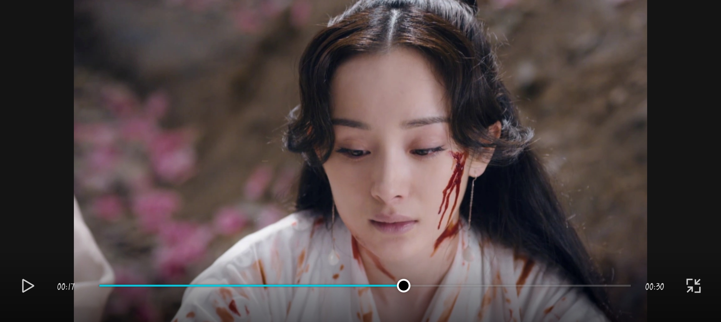 又在品杨幂女士的演技了，跳下诛仙台这段真的碎成渣了[苦涩][苦涩] ​​​