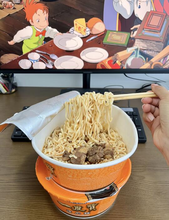 周末宅家泡面🍜独居的快乐具象化了！！