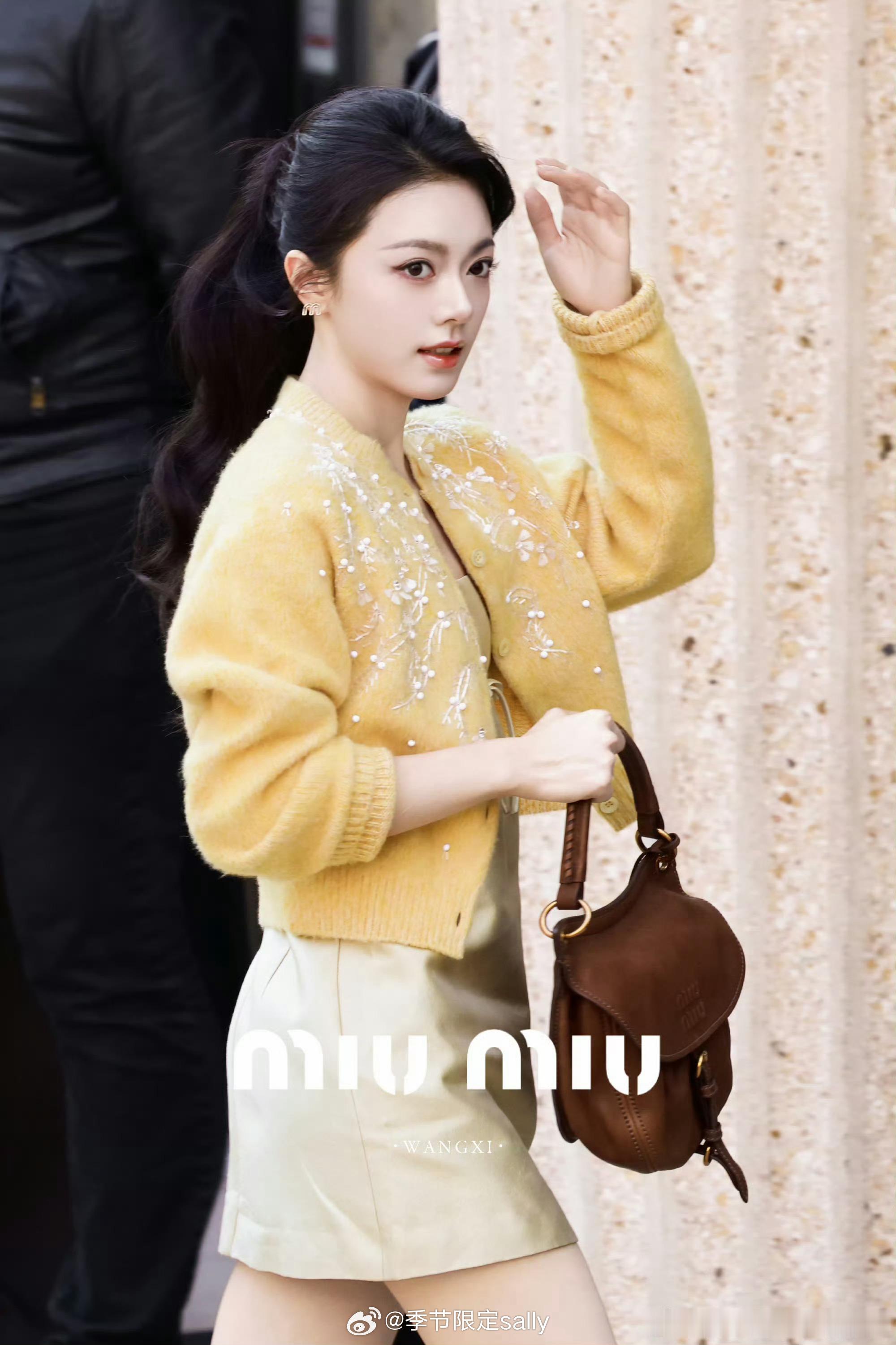 今日miumiu活动的赵今麦饭拍🈶 ​​​