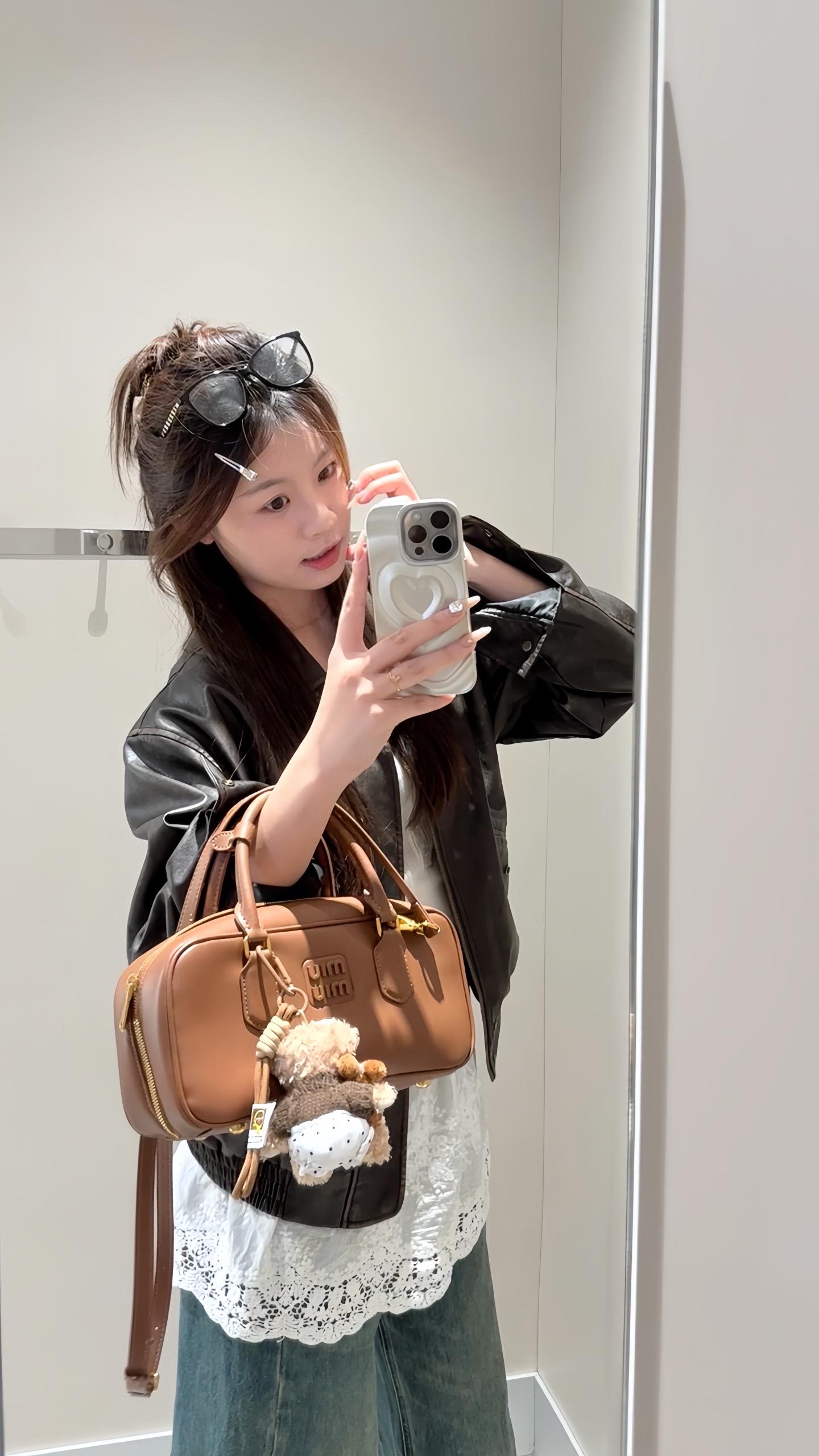 你不用为谁装扮成玫瑰 你是你自己的向日葵