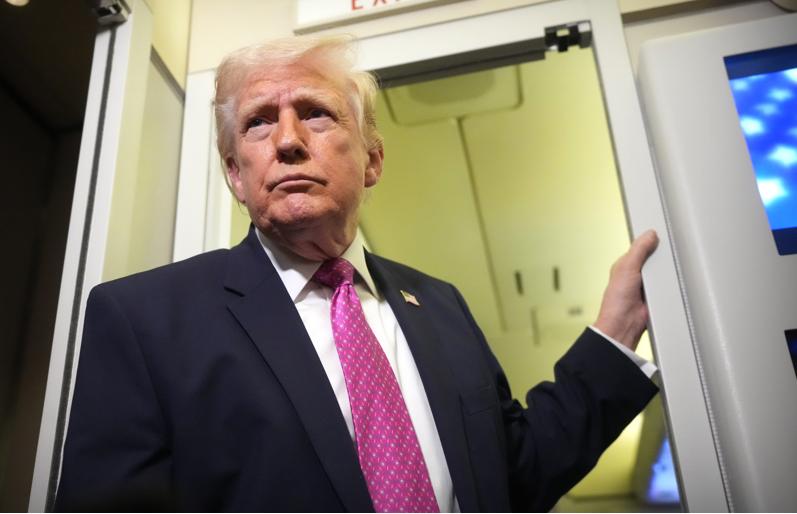 谁能想到，堂堂法国总统马克龙，被特朗普当着记者的面公开阴阳了，特朗普当着记者的面