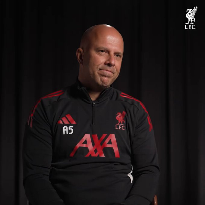 在与这位埃及球员共事近两个赛季后，斯洛特亲眼见证了他的职业素养与性格特质，正是这