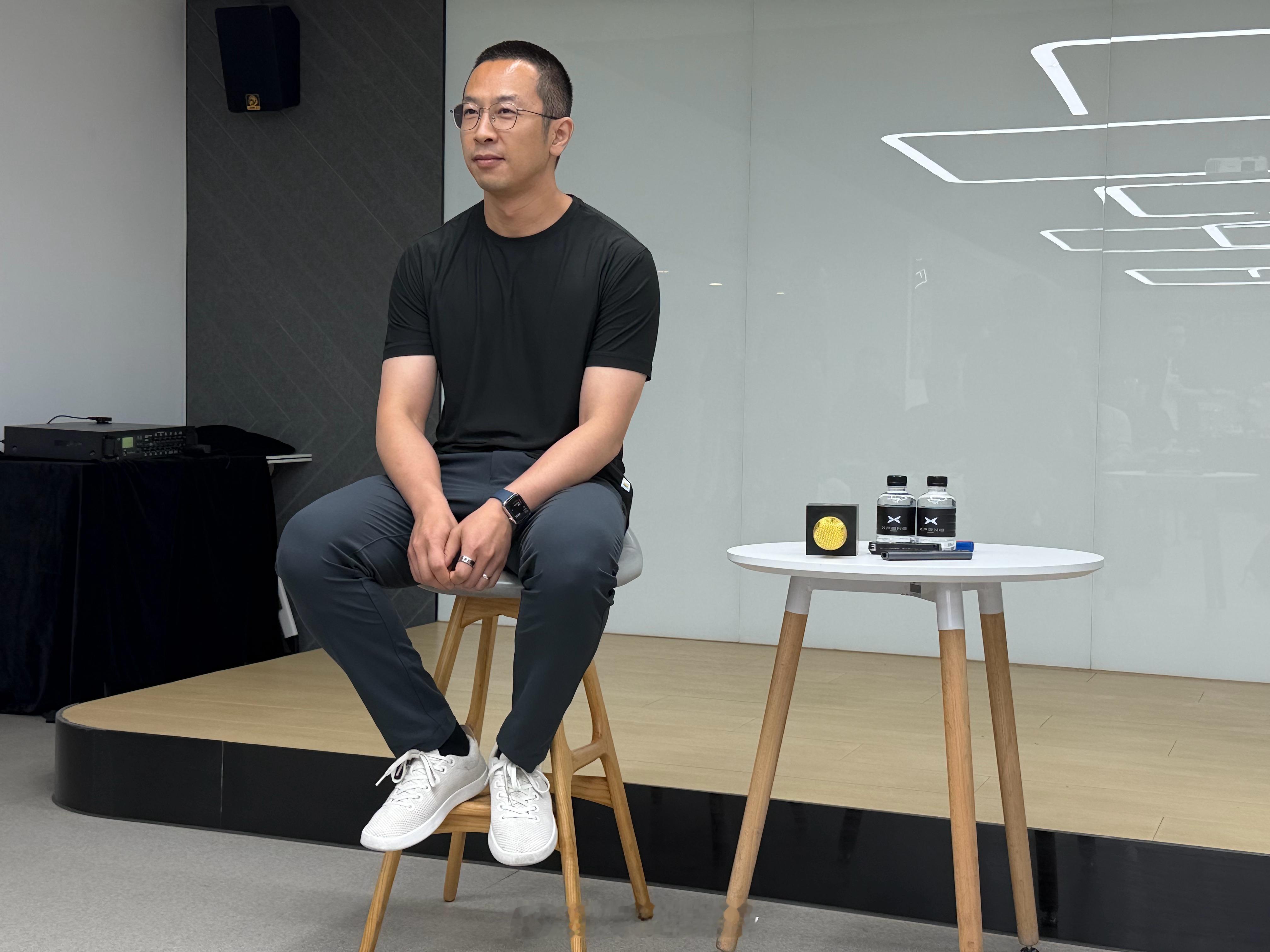 先明：VLA 2.0的第二个版本是XOS 6.2.0之前叫VLA 2.2只是开个