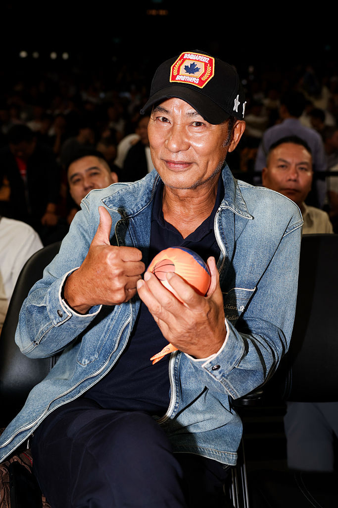 任达华，李小鹏和女儿 NBA中国赛到底来了多少明星 ​​​